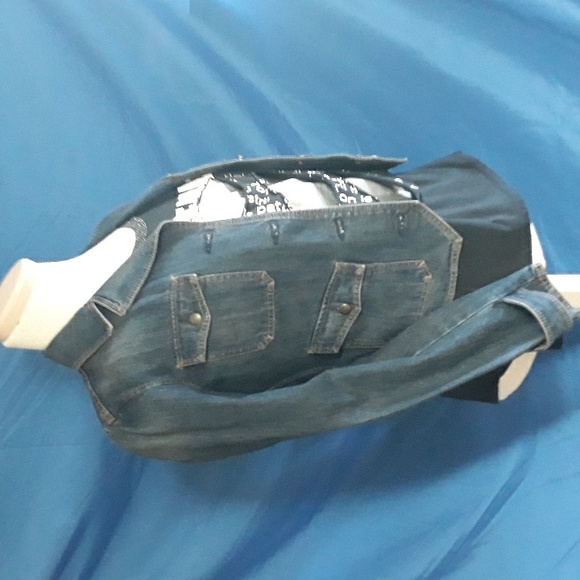 Chaps Denim Jacket - Picture 4 of 9